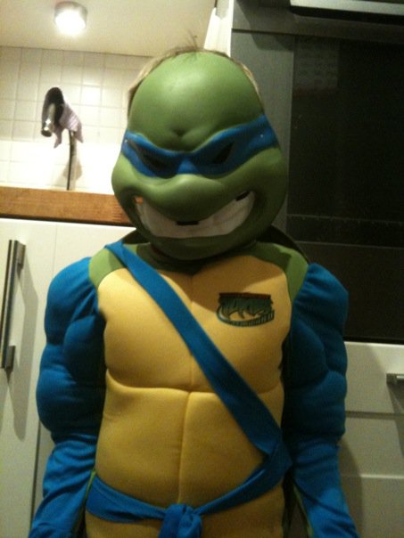 21065_222562662684_669503_n