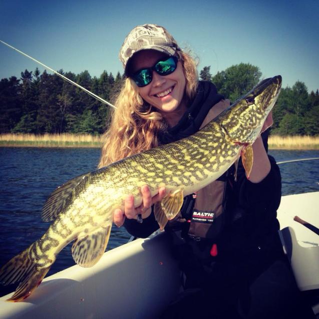 602411_168374133338623_1132658473_n