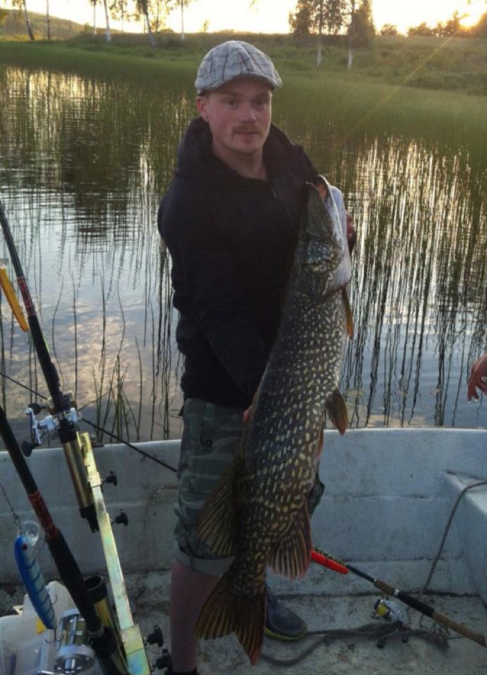 534766_486646621348851_508848894_n